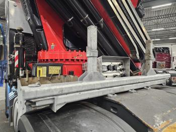 3353 8x4 / FASSI 71  T/M + JIB / CRANE / KRAN